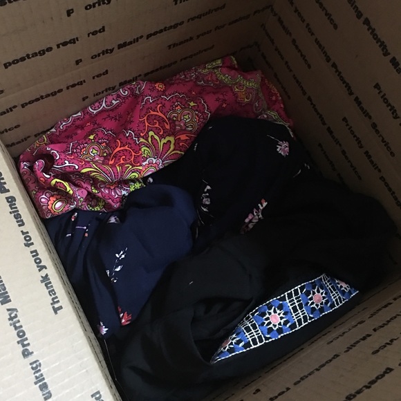 7 piece plus size mystery box - Picture 2 of 2